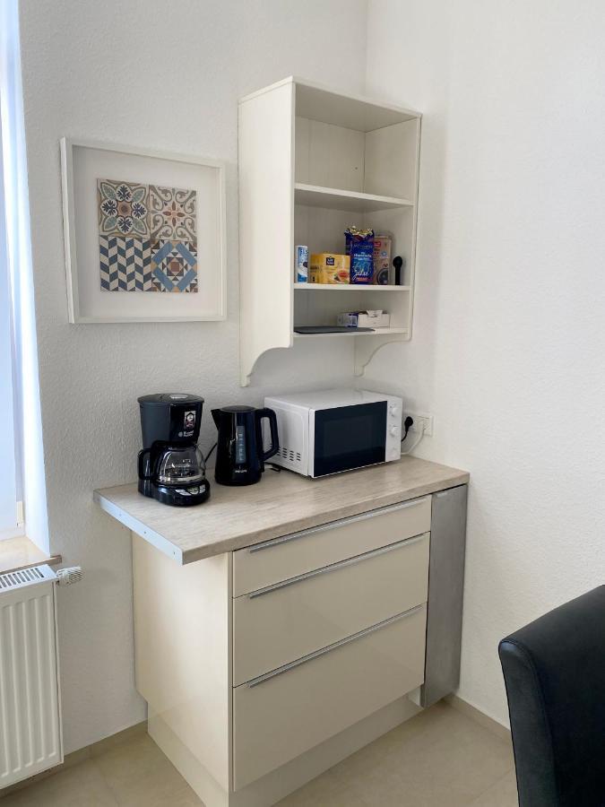 2 Rooms, Free Parking, 25 Min To Duesseldorf, 150 Mbps Wlan Дуйсбург Экстерьер фото